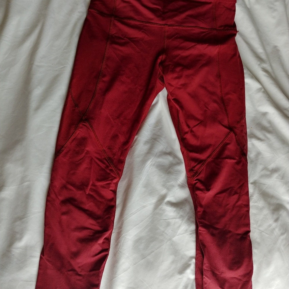 3/4 Lululemon leggings